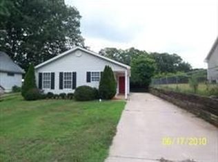 4415 Bonneville Dr, Cumming, GA 30041