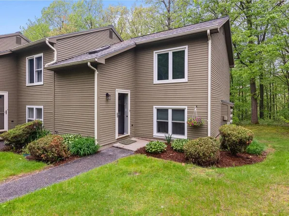 440 Oak Circle #1, Colchester, VT 05446