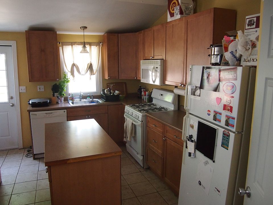 1st image of 115 Ripka St