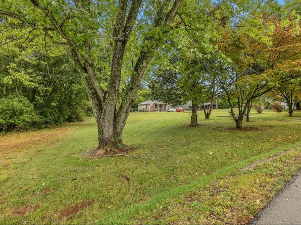 6845 Bizzell Howell Ln, College Grove, TN 37046