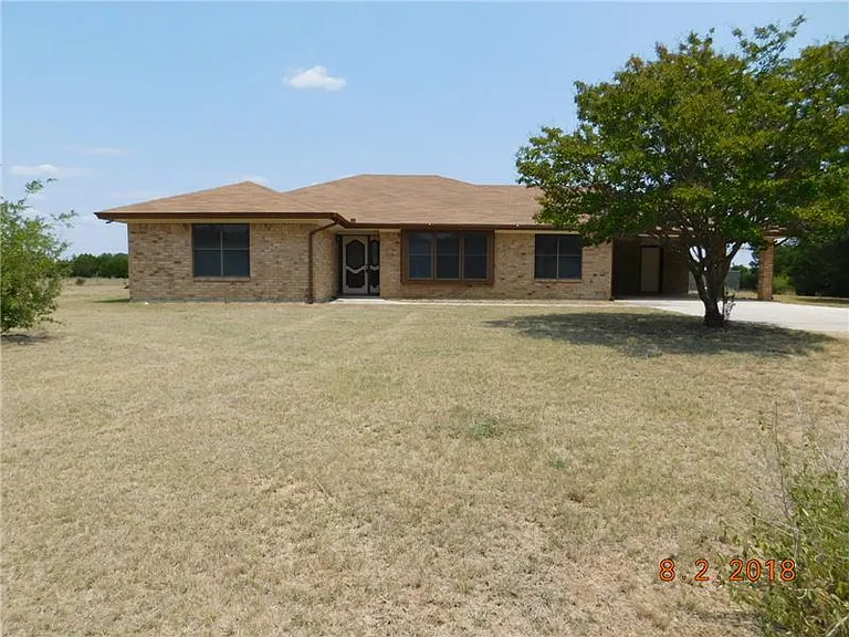 2315 E Business Highway 190 — Photo 1