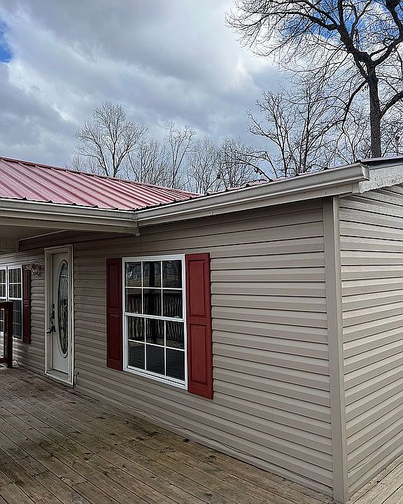 1st image of 367 Blueberry Ln