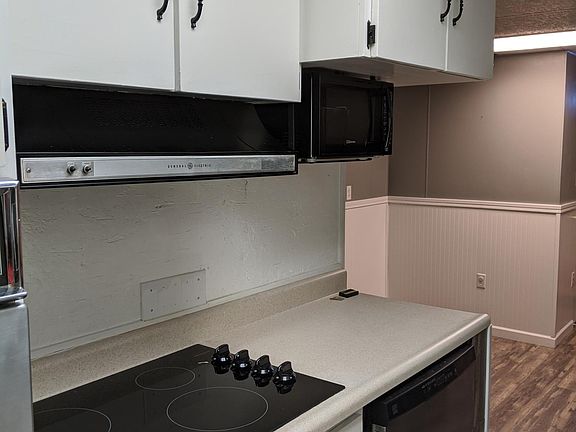 4th image of 3987 Fahrenkamp Ave