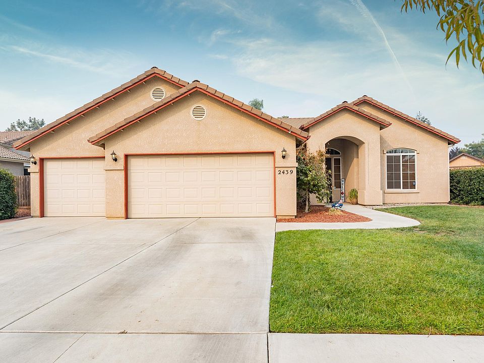 1st image of 2439 N Silvervale Ct