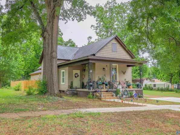 411 5th Ave SW, Decatur, AL 35601