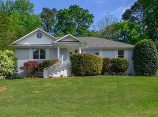 2448 Hawksbury Ln, Birmingham, AL 35226
