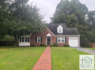 1106 Cherokee Ct, Martinsville, VA 24112