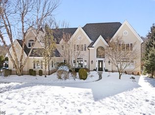 6 Stonehedge Ct, Warren Twp., NJ 07059