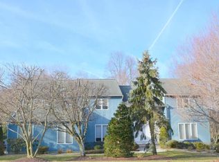 154 Yorkshire Dr, Morganville, NJ 07751