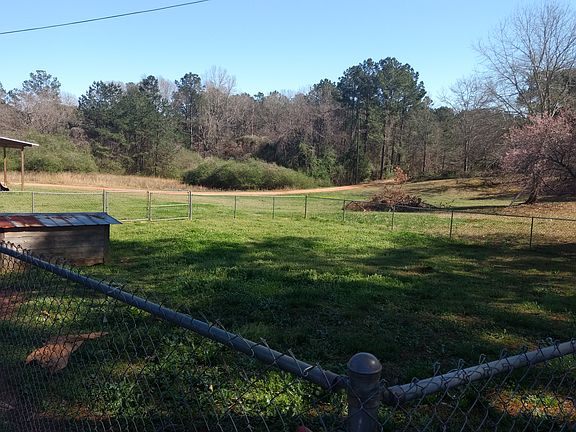4th image of 5644 Highway 22 E