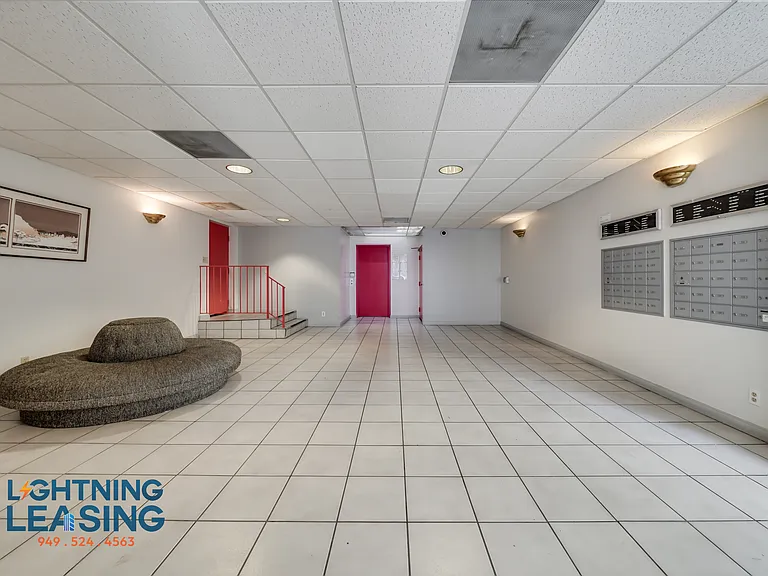 Renaissance suites — Photo 18