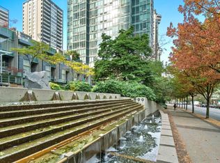 1288 Georgia St W #1005, Vancouver, BC V6E 4R3
