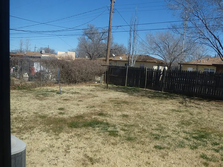 3021 Virginia Ave — Photo 17