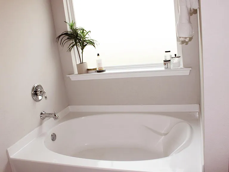 7861 Barrington Ln — Photo 23
