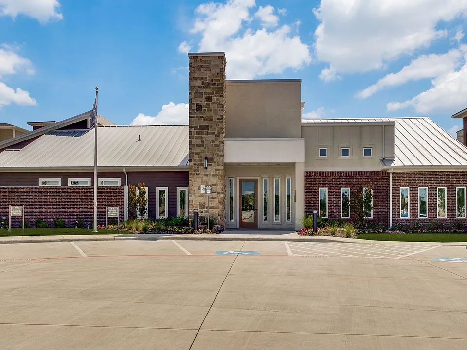 Palladium Glenn Heights
