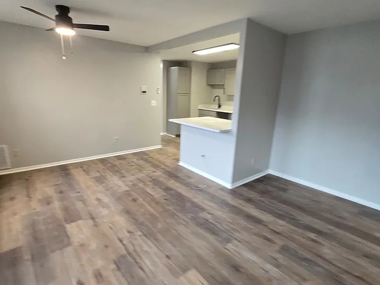 5425 Bluesky Dr #13 — Photo 7