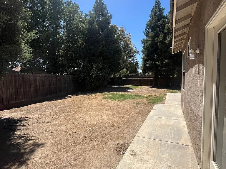 1807 E Harter Ct — Photo 21