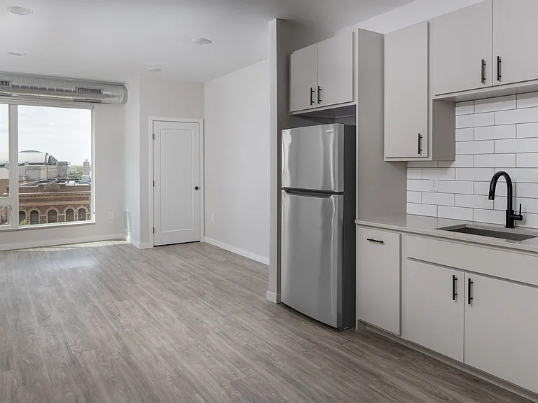 Kesler Apartments — Photo 5