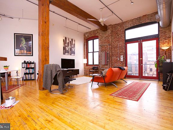 2nd image of 428-440 N 13th St #4B