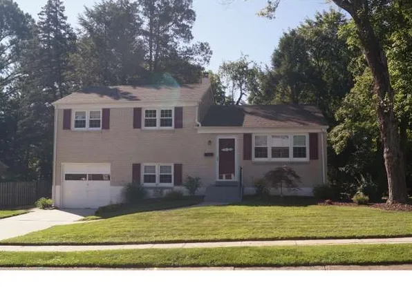 35 Ferncliff Rd, Newark, DE 19711
