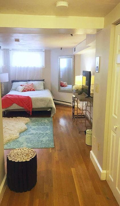 2nd image of 879 Beacon St #1E