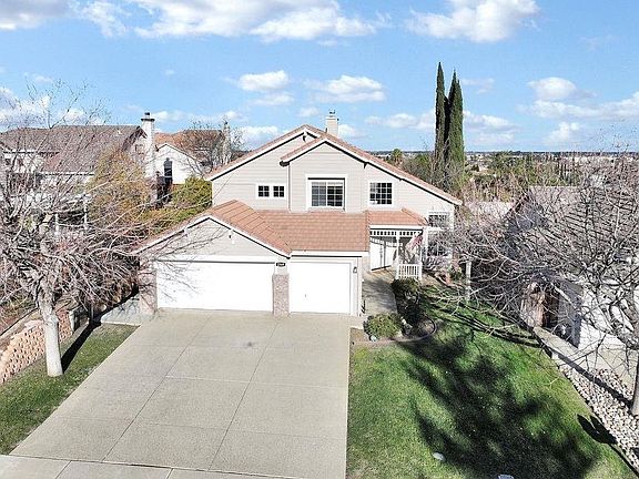 2nd image of 5249 Clydesdale Way