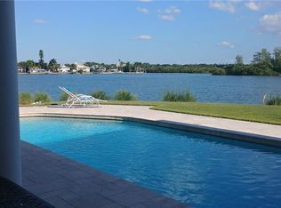 894 Freeling Dr, Sarasota, FL 34242