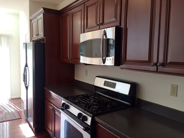 115 Madison Way — Photo 25