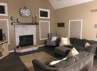 127 Ann Marie Dr, Monroe, MI 48162