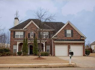 231 Lake Forest Dr, Newnan, GA 30265