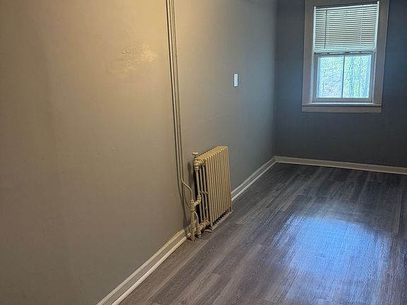 4th image of 364 Angola Rd Floor 1