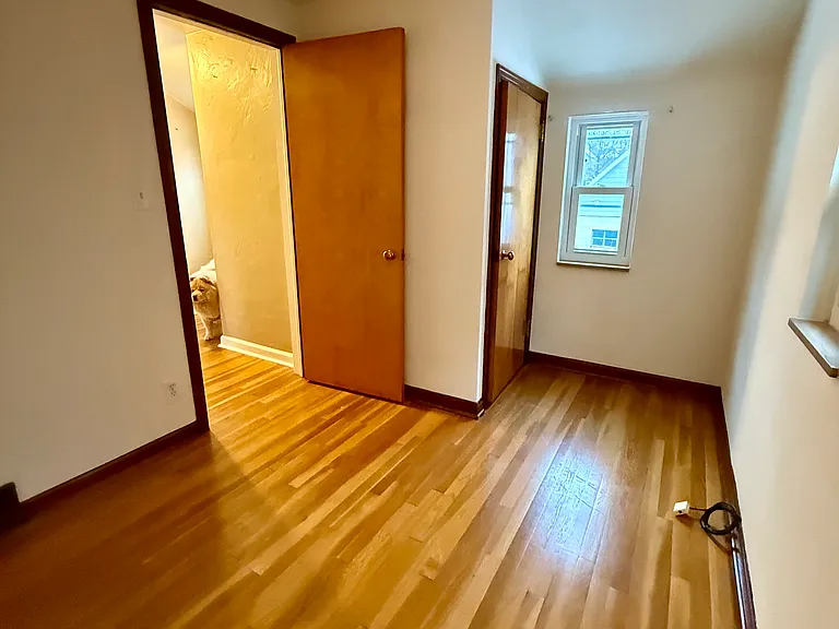 34 Wentworth Ave — Photo 11