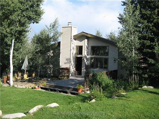 1st image of 430 Blue Bell Ct