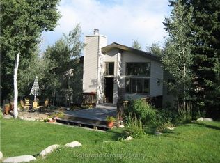 430 Blue Bell Ct, Steamboat Springs, CO 80487