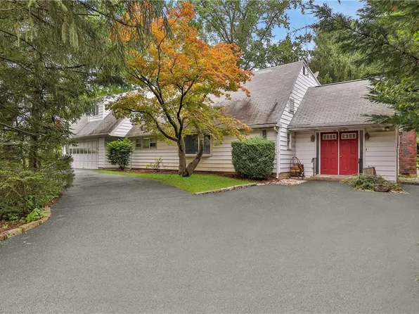 2 Bell Place, Rye Brook, NY 10573