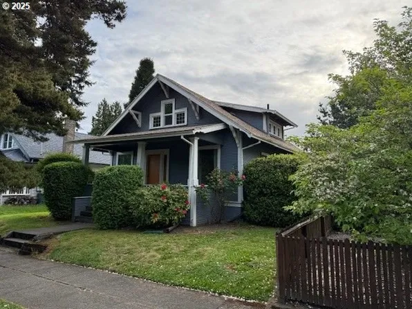 5816 NE 32nd Pl, Portland, OR 97211