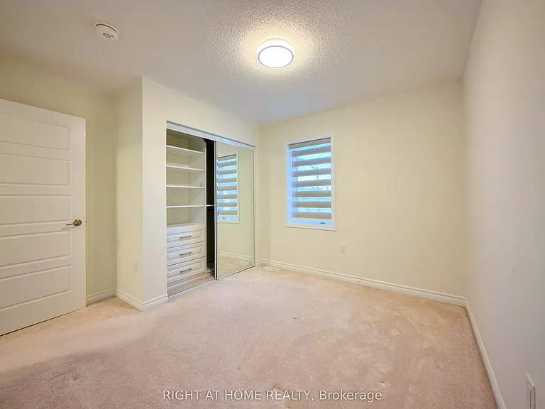 30 Boothill Dr — Photo 47