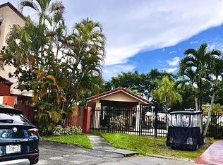 9959 NW 9th Street Cir APT 1-10, Miami, FL 33172