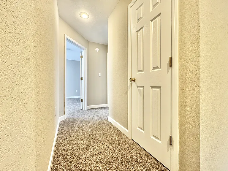 934 E Craighead Forest Rd #B — Photo 15