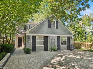 660 Walden Rd, Winnetka, IL 60093