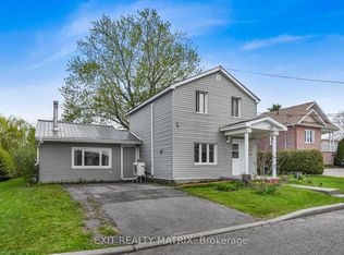 975 Queen St, Champlain, ON K0B1K0