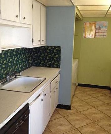 2nd image of 2011 NW 46th Ave APT B201