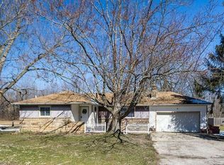 26150 Pettibone Rd, Bedford, OH 44146