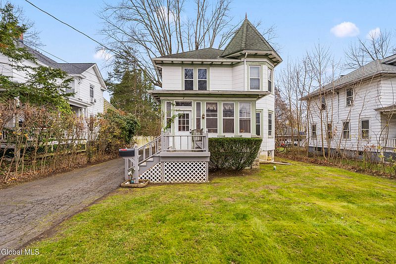 2nd image of 4 Morgan Terrace