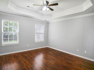 561 Dassero Ct, Centerton, AR 72719