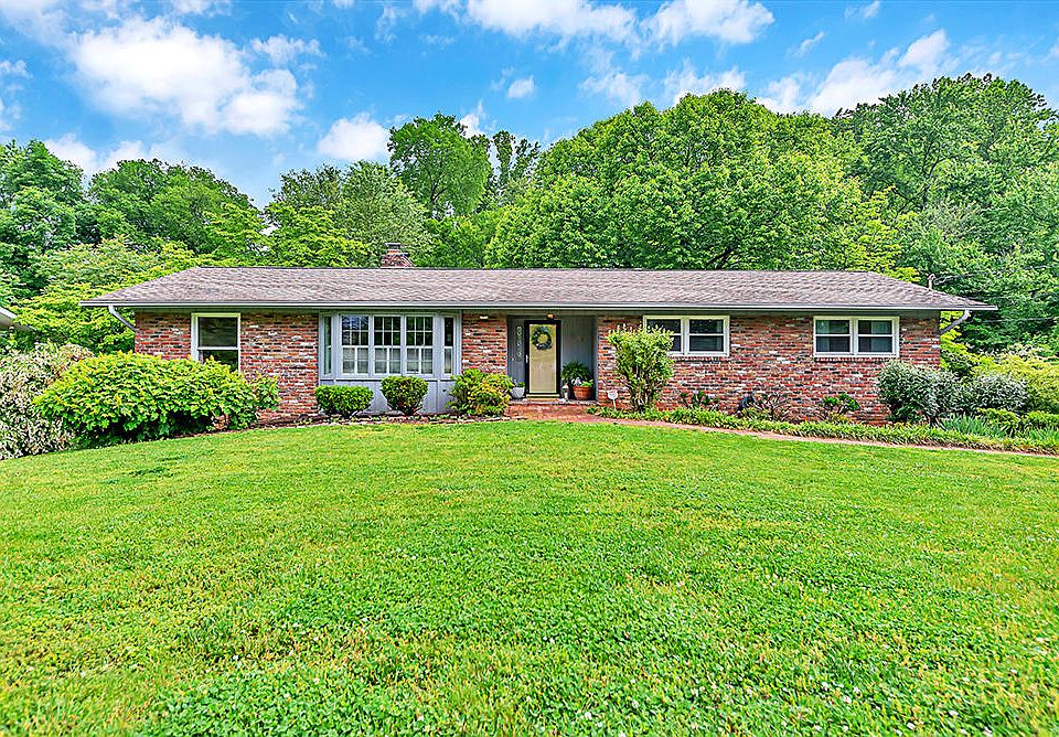 1st image of 9509 Gulf Park Dr