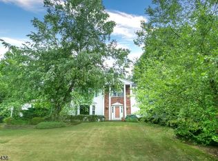 15 Wilkinson Rd, Randolph, NJ 07869