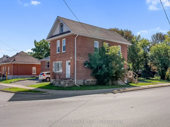 99 Durham St W, Kawartha Lakes, ON K9V 2P8