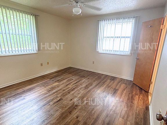 3rd image of 421 Elderberry Dr