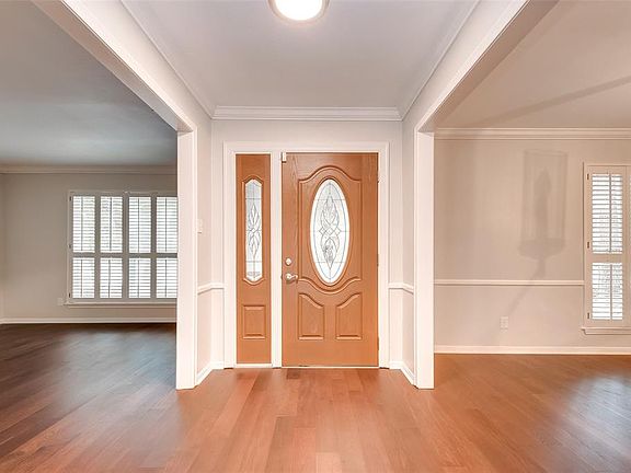 5th image of 14203 Holford Ct